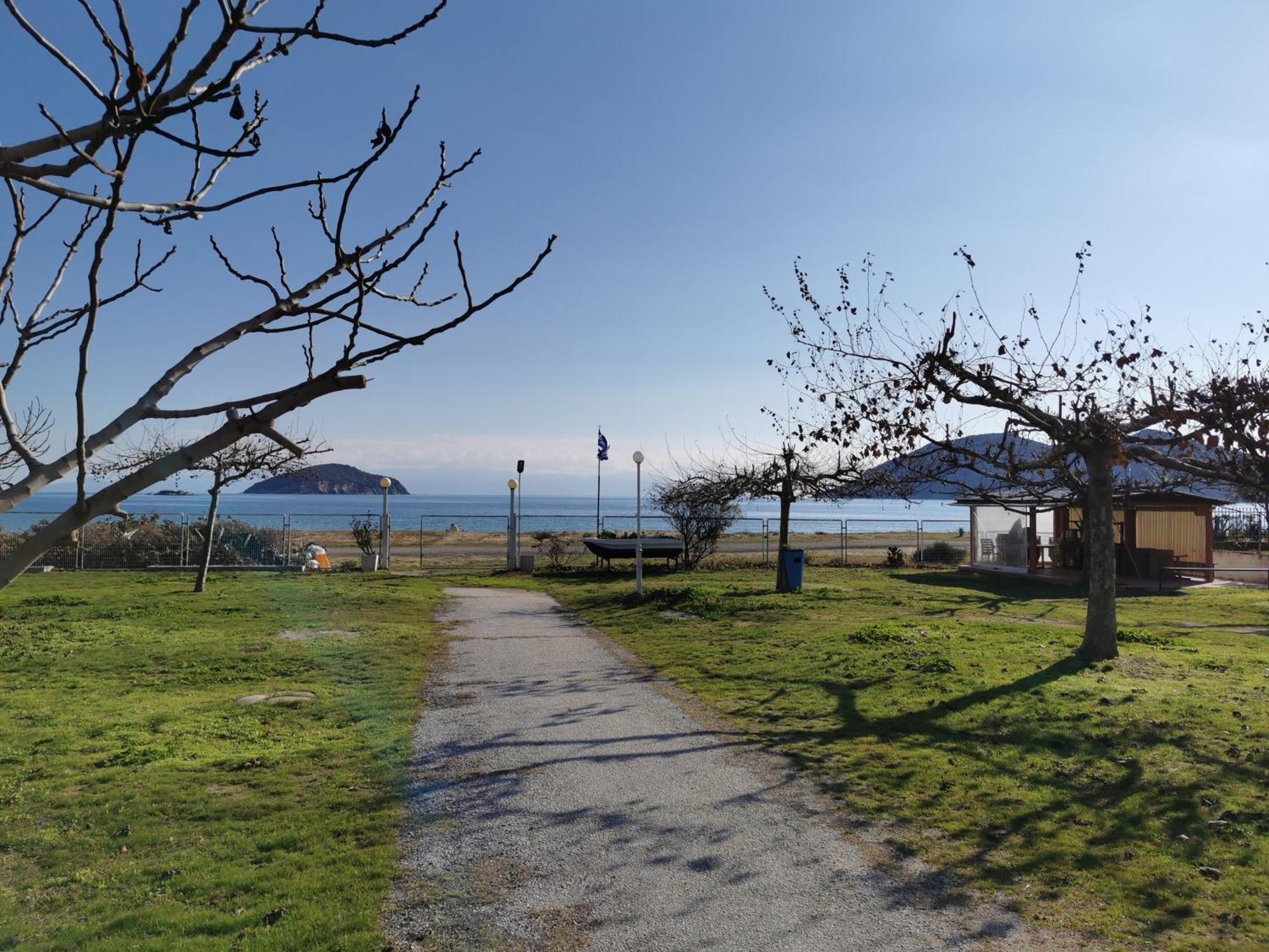 Apartamento Nia's By The Sea *